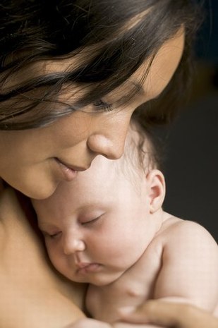 Suite à un lifting des seins, quand est ce qu'une grossesse peut être envisagée ? 